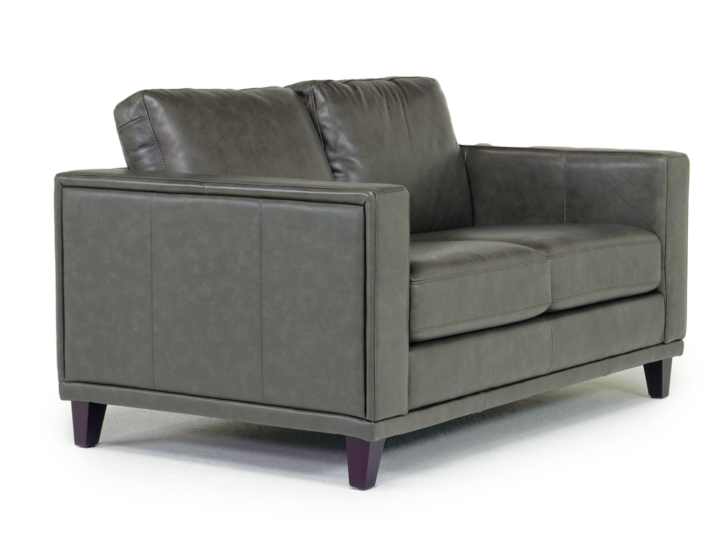 Peoria Loveseat in Gray Leather