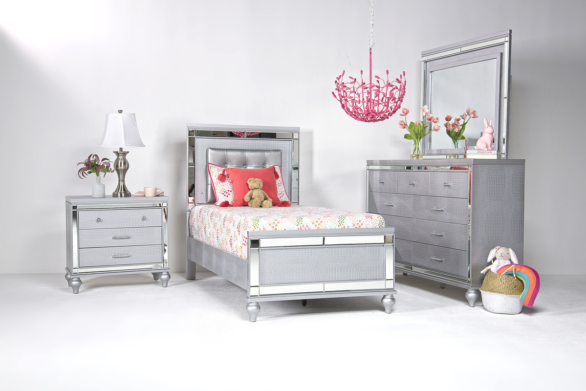 Valentino bedroom set store silver